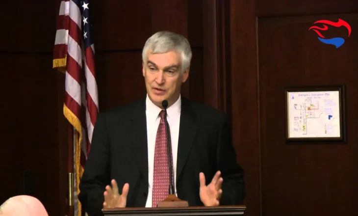 Zyrtari i Trump: Ka potencial për një konflikt Kosovë-Serbi, Presidenti ta mbajë një sy në rajon