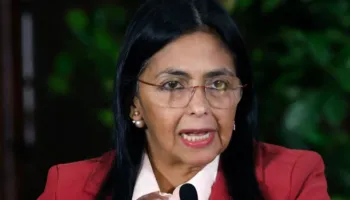 Zyrtarisht presidente e përkohshme e Venezuelës/ Mediat: Maduron e shiti zëvendësja e tij Delcy Rodríguez