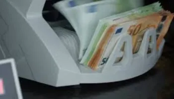 1.5 miliardë euro kursime në 2025, kryesojnë Tirana, Durrësi, Fieri dhe Korça. Më pak kursime në Dibër dhe në Kukës