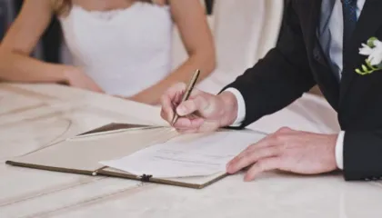1 në 3 martesa përfundojnë në divorc! Si po rriten marrëveshjet paramartesore te çiftet shqiptare