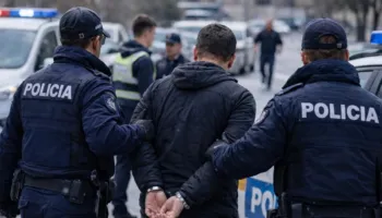 1 në pranga, 2 në ndjekje penale dhe 1 në kërkim nga Policia e Sarandës