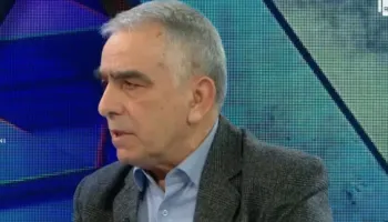 18-vjetori i Pavarësisë/ Xhufi: Sot në Kosovë ishte festë, por pretenca e Hagës shqetësonte dhe rëndonte shumë