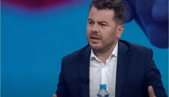 “20 mln euro, për zgjerimin e rrugës”/ Mijëra qytetarë të bllokuar për rreth 8 orë, Kapri: Kompania ANK e ish-deputeti…