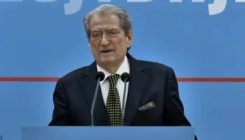 ‘200 mln euro të depozituara në off shore’, Berisha thirrje Ramës: Jep menjëherë dorëheqjen, përmendesh në mega afera