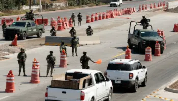 25 të vrarë nga trazirat pas vdekjes së “El Mencho”, Meksika dërgon 2 500 ushtarë në Jalisco