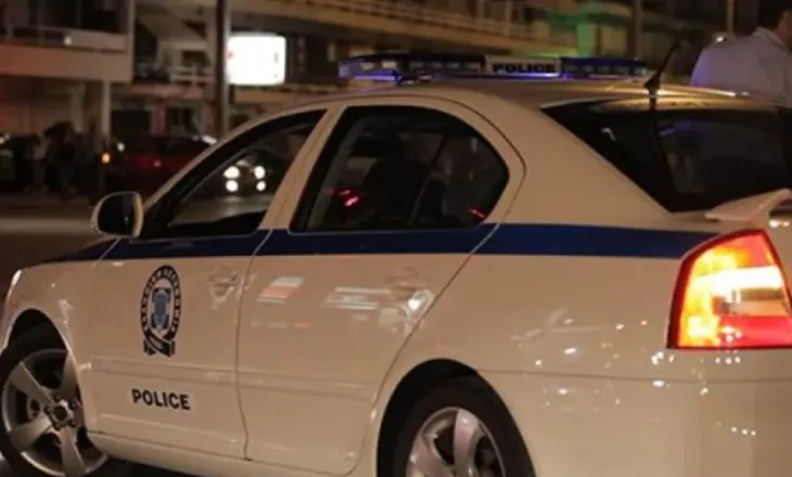 25-vjeçari shqiptar bën për spital berberin në Greqi, arrestohet nga policia