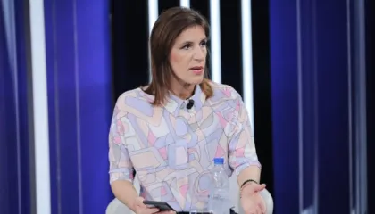 “30 të shtëna me kallash”/ Lala tregon detajin tronditës nga përplasja me armë në Lezhë mes Nikulajt dhe Ndokëve