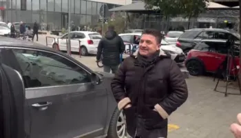 330 milionë lekë dëm me tendera/ SPAK çon për gjykim ish-kryebashkiakun e Kavajës, Elvis Roshi