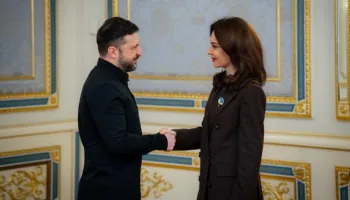 4 vite luftë në Ukrainë, ministrja Spiropali: Terrori s’mund ta mposhtë lirinë!