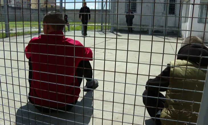 447 të burgosur përfitojnë nga amnistia, por për shkak të kritereve do lirohen vetëm 4 të mitur dhe 9 gra