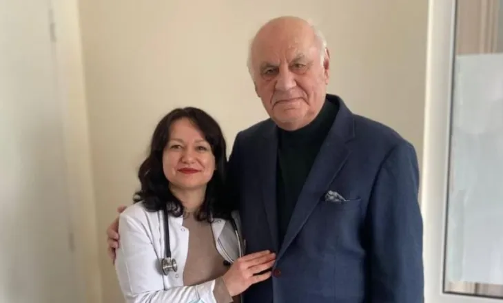 5 ditë i shtruar/ Ish-presidenti Moisiu lë spitalin pas vendosjes së pacemaker-it, QSUT: Ju urojmë shëndet të plotë