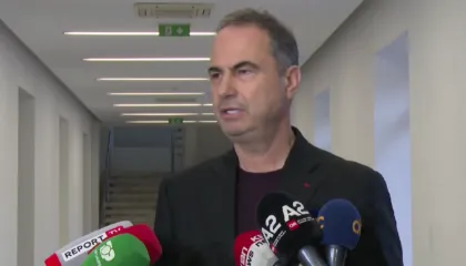 9 deputetë dolën kundër, tërhiqet PD. Luçiano Boçi: Do të marrim pjesë në Komisionin e Territoriales