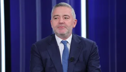 A do të presin më PD për “Territorialen”?/ Klosi: Ka tre muaj që komisioni nuk funksionon, të kthehemi në normalitet!