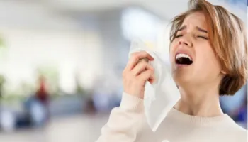 A është teshtima diçka për të cilën duhet të shqetësohemi?