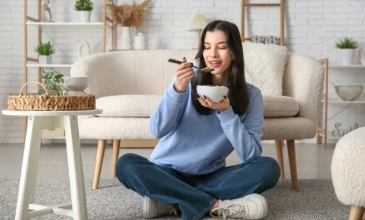 A funksionojnë vërtet vaji i ullirit dhe farat chia për shëndetin e zorrëve?