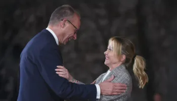 A po dobësohet Franca? “Merzoni”, dyshja e re e fuqishme e Evropës dhe përgjigja që po përgatit Macron