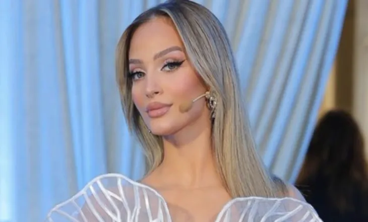 A po krijohet çifti më i ri në shtëpi? Selin ngrihet nga krevati i saj dhe shtrihet pranë Gimbos