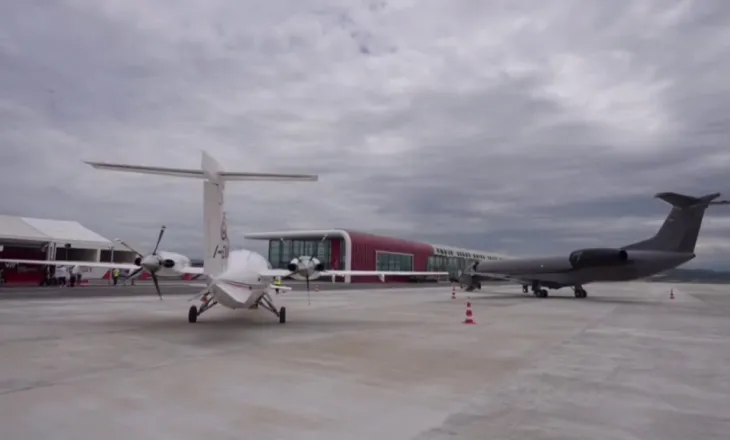 Aeroporti i Vlorës mbetet peng në gjykatë/ Beteja ligjore mes ortakëve bllokon hapjen e aeroportit