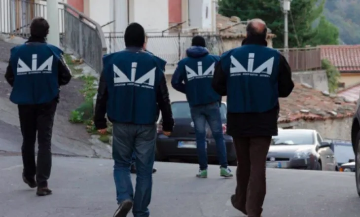 ‘Aferat e parisianëve me mafien shqiptare’: 26 persona po kërkohen të dalin në gjyq në Bari për trafik ndërkombëtar droge