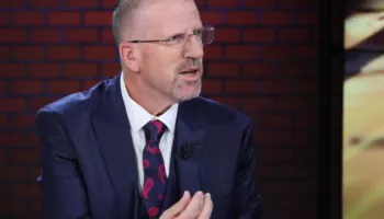 ‘Aksi Elbasan-Përrenjas çështje juridike, jo politike’/ Beci: Shteti serioz matet me ligjin, jo me…