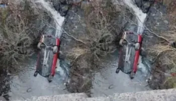 Aksident i rëndë në Burrel, makina bie nga ura e Ulzës në humnerë