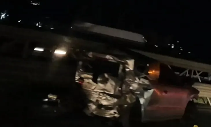 Aksident i rëndë në Milot–Thumanë, dyshohet për një viktimë pas përplasjes së disa automjeteve