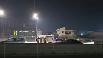 Aksident në Durrës/ Mjeti përplas motoçikletën, drejtuesi dërgohet në spital