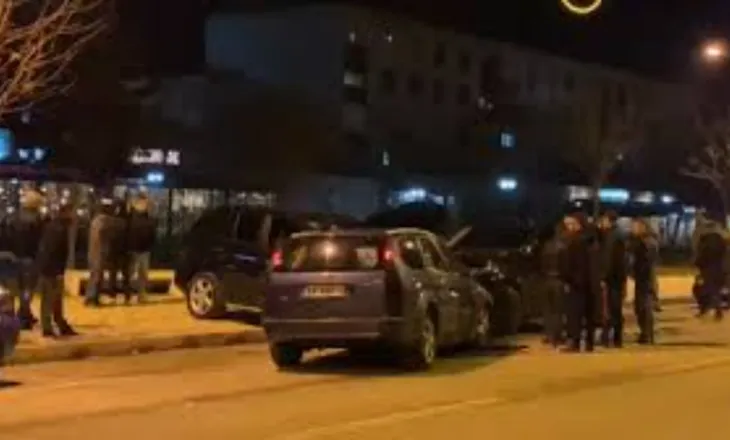 Aksident në Shkodër/ Automjeti përplasë një person që lëvizte me biçikletë, dërgohet me urgjencë në spital