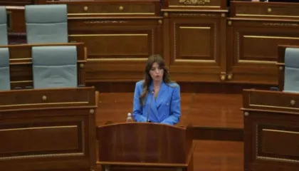 Albulena Haxhiu zgjidhet Kryetare e Kuvendit të Kosovës
