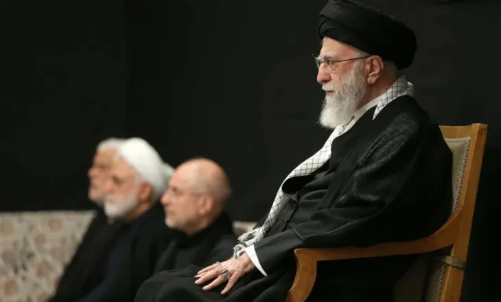 “Ali Khamenei ka vdekur”/ Jerusalem Post njofton: Lideri suprem i Iranit u vra nga sulmet ajrore në Teheran, trupi iu gjet nën rrënoja