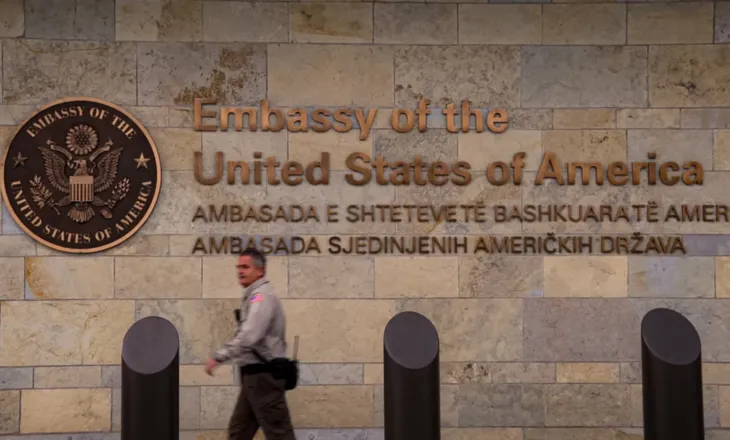 Ambasada amerikane në Prishtinë: Vendimi i KQZ-së për Listën Serbe minon partneritetin SHBA-Kosovë
