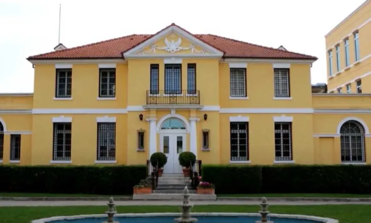 Ambasada Amerikane paralajmëron qytetarët për protestën e 10 Shkurtit në Tiranë