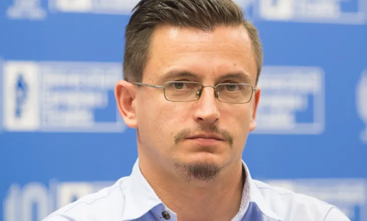 Analisti Mile: Lëvizja e Salianjit rrezik për Berishën. PD ka nevojë për modernizim, ndryshim lidershipi