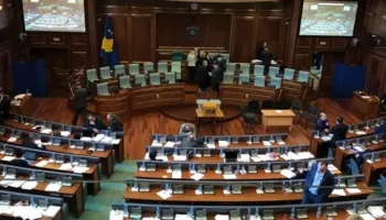 Analiza e DW: Rrezik për zgjedhje të reja në Kosovë?