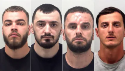 Angli/ Katër shqiptarë dënohen me 11 vite burg, 500 mijë sterlina fitim nga “shtëpitë e barit” në Essex