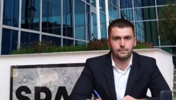 Apeli i GJKKO la në fuqi vendimin me burg, kryebashkiaku i Rrogozhinës vetëdorëzohet në Polici