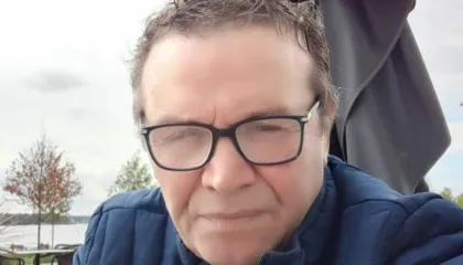 Ardi Omeri: Lexova emrin tënd, fshehur mes germash