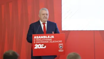 Armand Duka zgjidhet për herë të shtatë President i FSHF-së