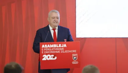Armand Duka zgjidhet për herë të shtatë President i FSHF-së