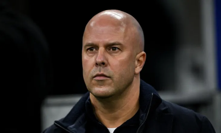 Arne Slot i kthehet keq Wayne Rooney: Po vjet, a isha si Jurgen Klopp?