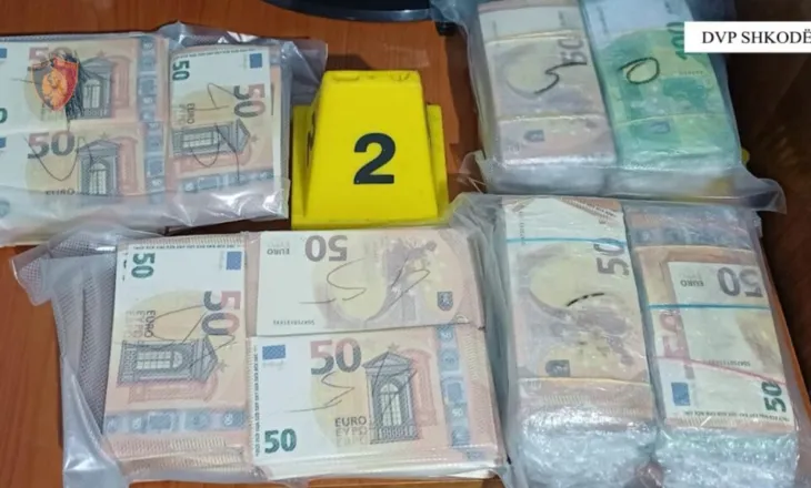 Arrestohet 19-vjeçari në Shkodër, i gjenden mbi 164 mijë euro të falsifikuara në shtëpi