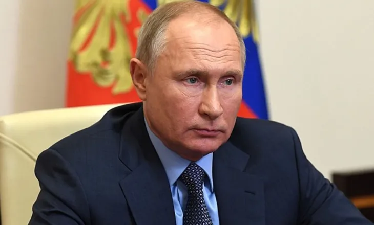 Arsenali strategjik/ Putini zotohet të forcojë triadën bërthamore të Rusisë