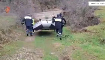 Asnjë gjurmë nga 64-vjeçari që dyshohet se ra në Vjosë, RENEA vijon kërkimet