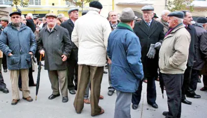 Ata që jetojnë në fshat mund “të blejnë” vite pune për pension deri më 31 dhjetor 2026