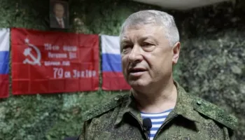 Atentat gjeneralit të lartë të inteligjencës ruse, qëllohet në shkallët e pallatit ku banonte