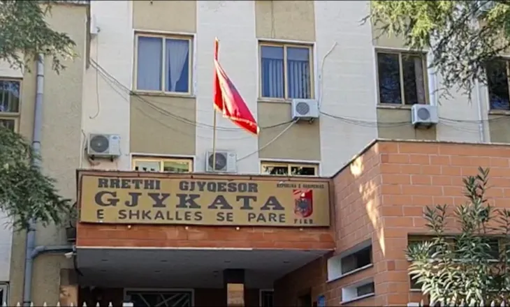 Atentati i dështuar ndaj Marius Hasallës, Gjykata e Fierit dënon me 25 vite burg dy autorët