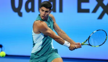 ATP Doha/ Alcaraz e nis me fitore, nr.1 mposht Rinderknech, suksesi i 150-të në karrierë në hard-court