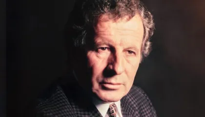 Azem Shkreli: Në vend të përshëndetjes, lexon Leka Sefla