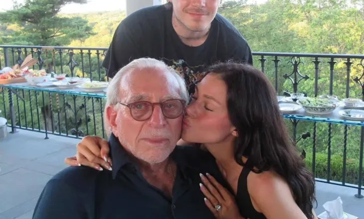 Babai i Nicola Peltz flet për herë të parë pas skandalit me familjen Beckham