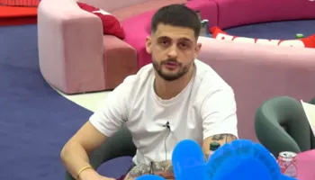 “Babi e dëboi mamin prej shtëpisë”, DJ Gimbo i rrëfen Selinit për ndarjen e prindërve të tij